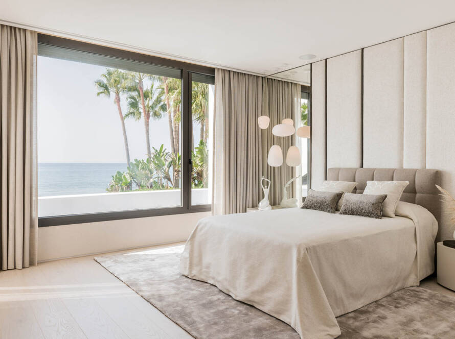 Luxury Construction & Renovation